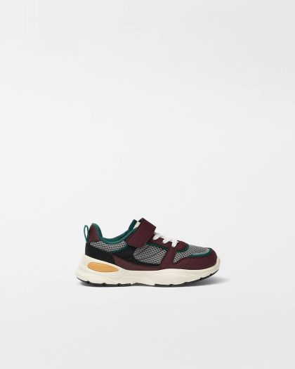 Contrast Sneakers